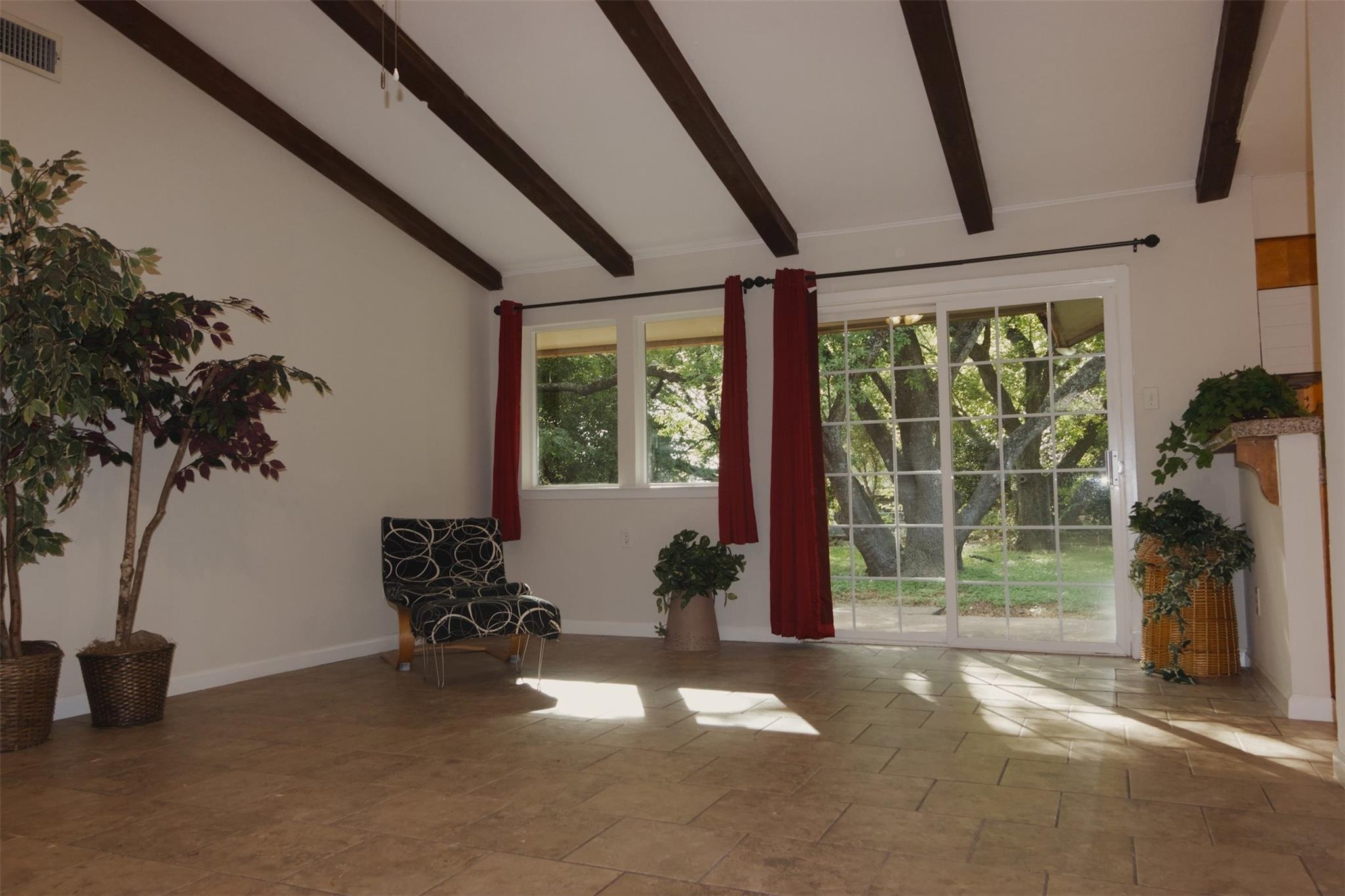 5308 Peppertree Parkway Austin TX 78744