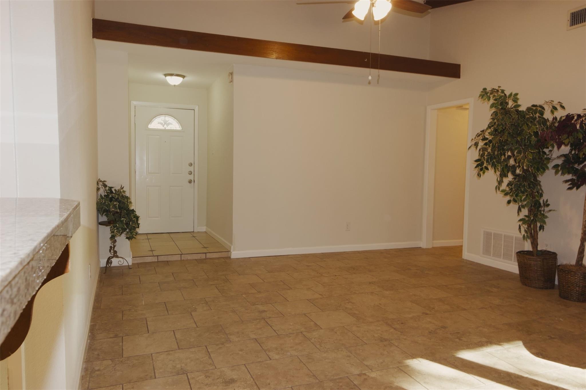 5308 Peppertree Parkway Austin TX 78744