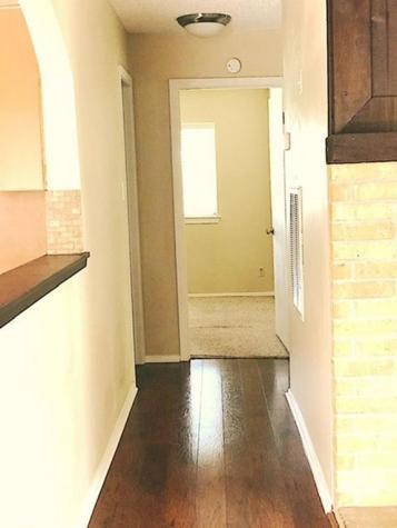 908 Poplar Street Austin TX 78705
