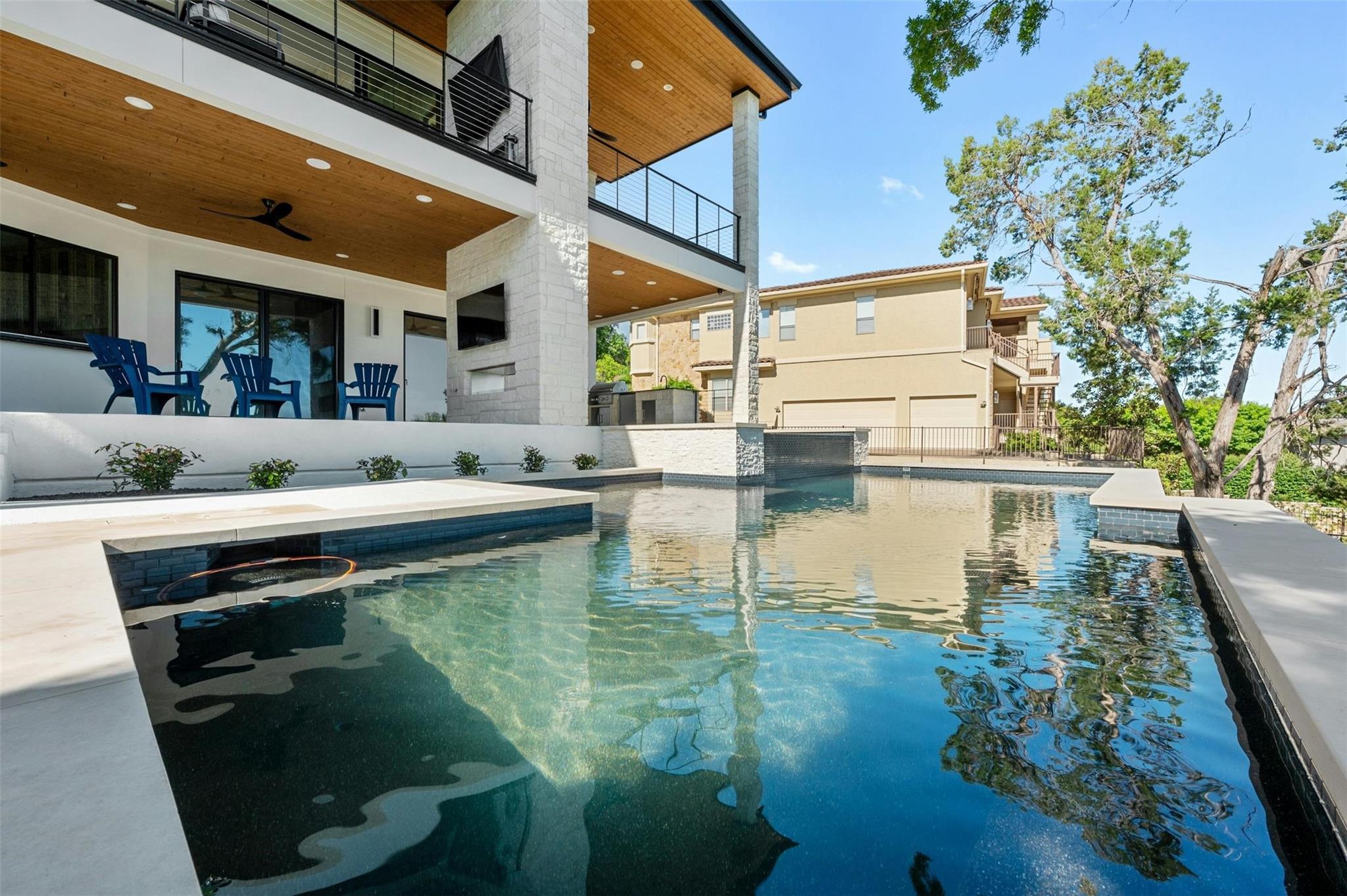 806 Sunfish Street Lakeway TX 78734