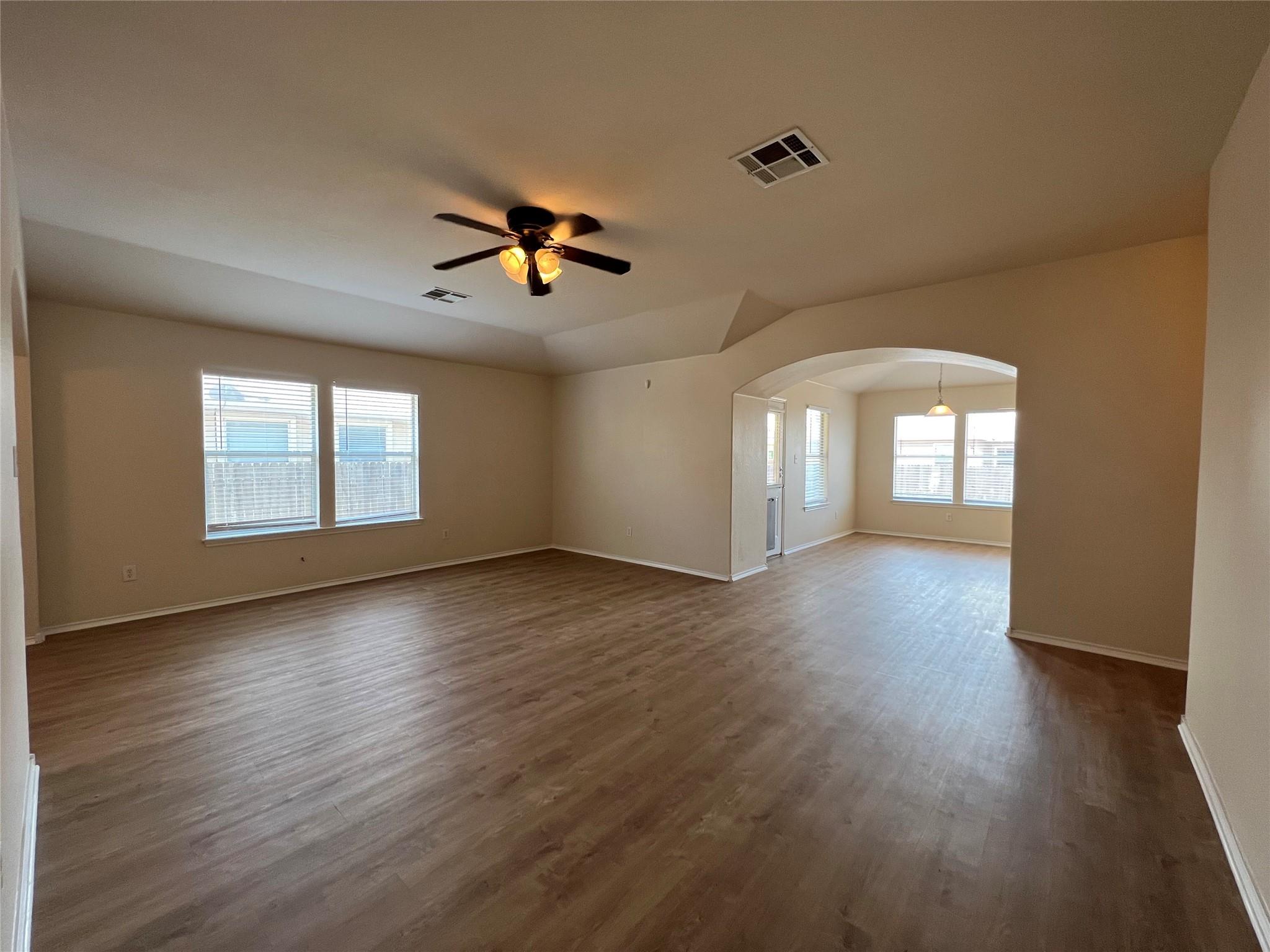 1108 Reagan Wells Drive Hutto TX 78634
