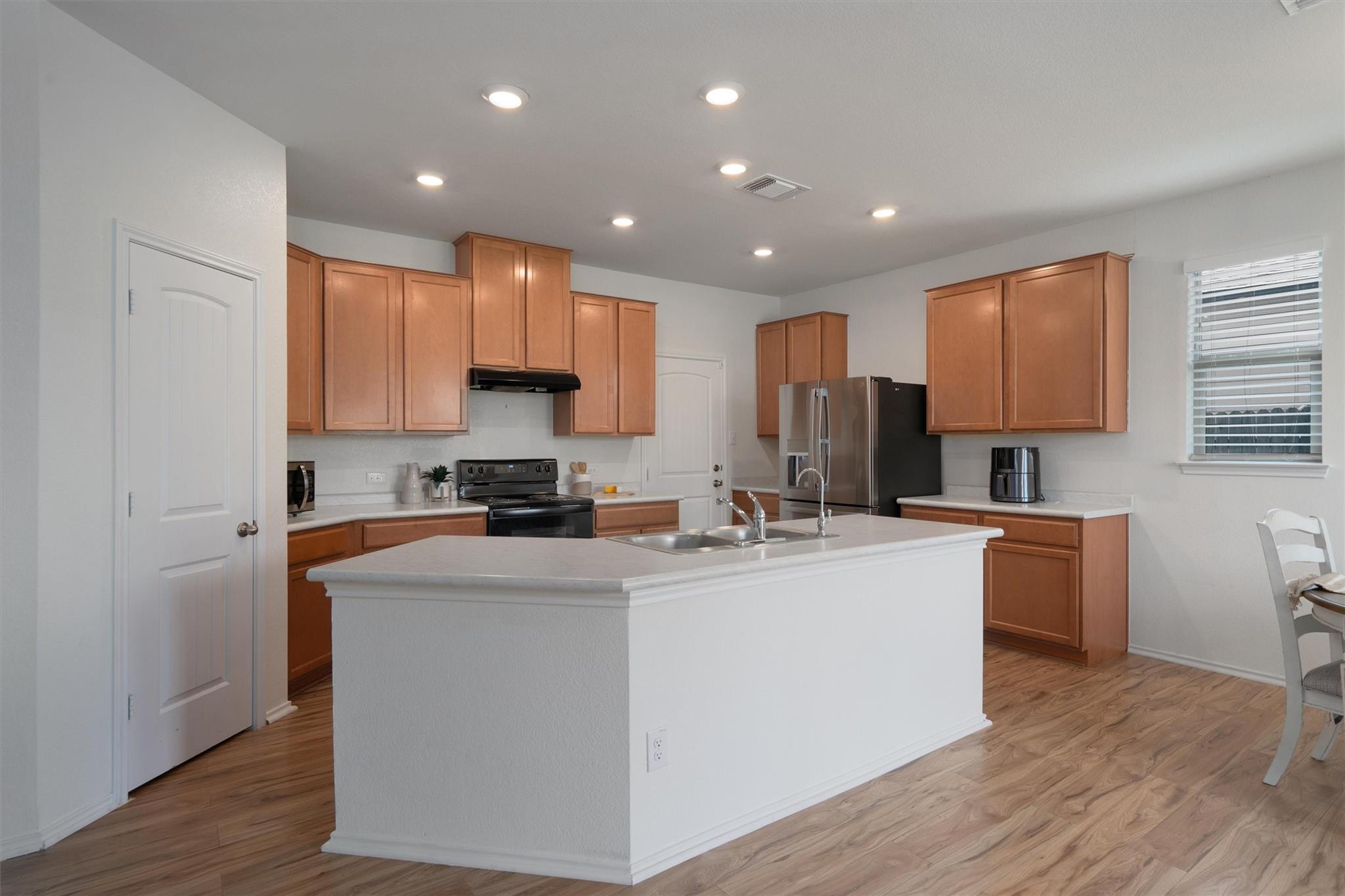 533 Bailey Park Drive Jarrell TX 76537