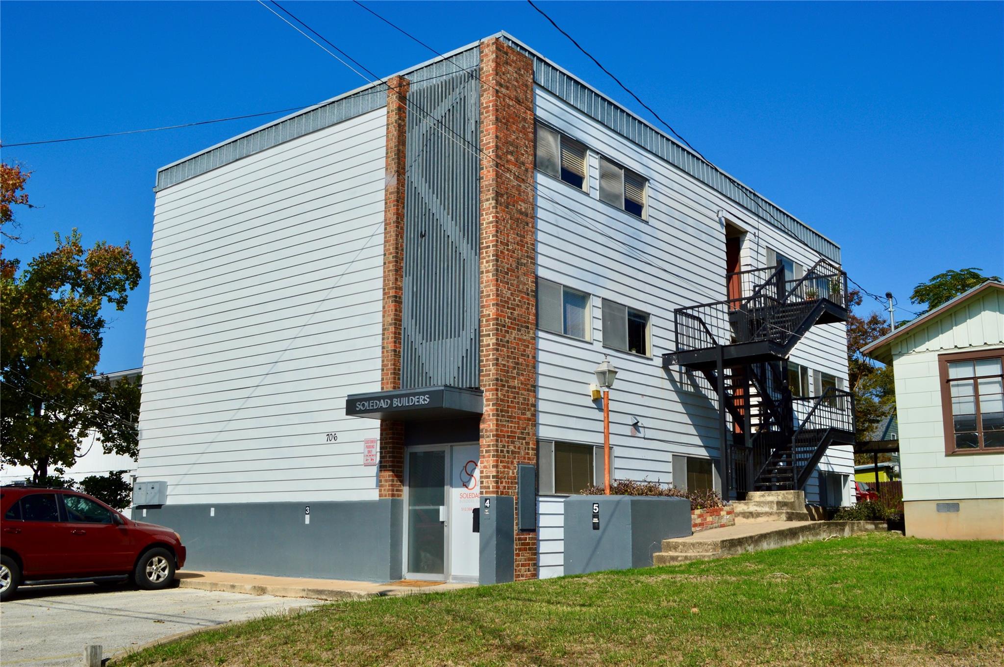 706 W 34th Street Austin TX 78705