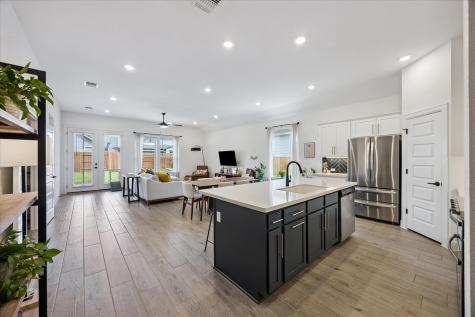 8112 Skytex Street Austin TX 78744