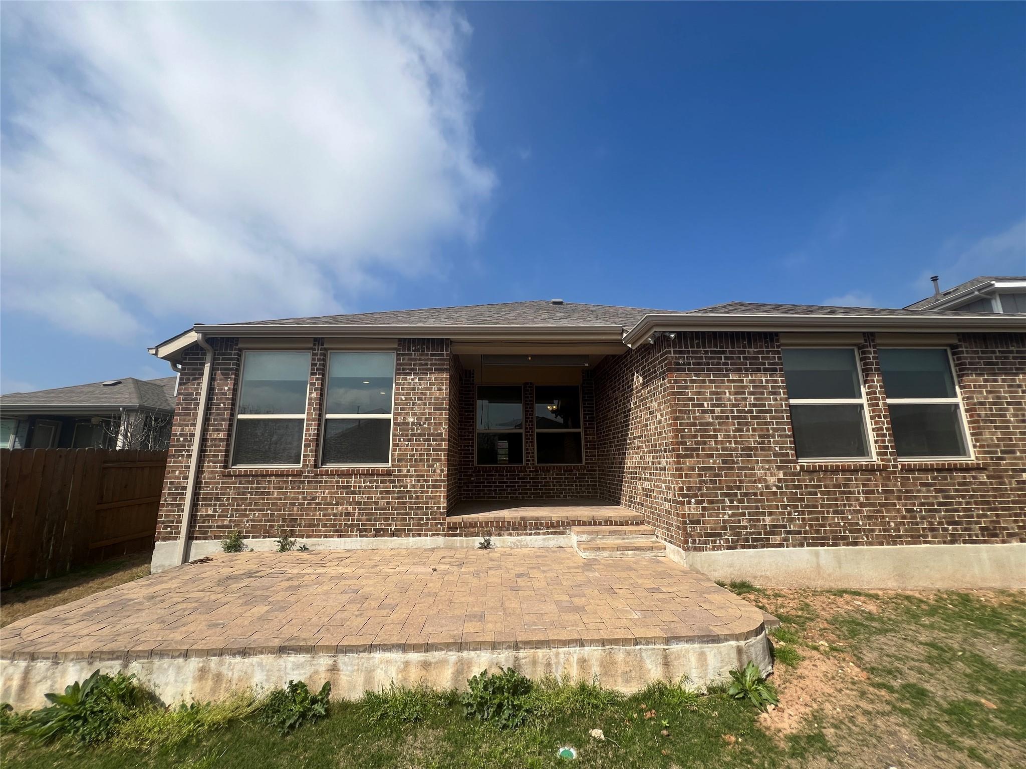 7009 Sienna Rouge Path Austin TX 78744