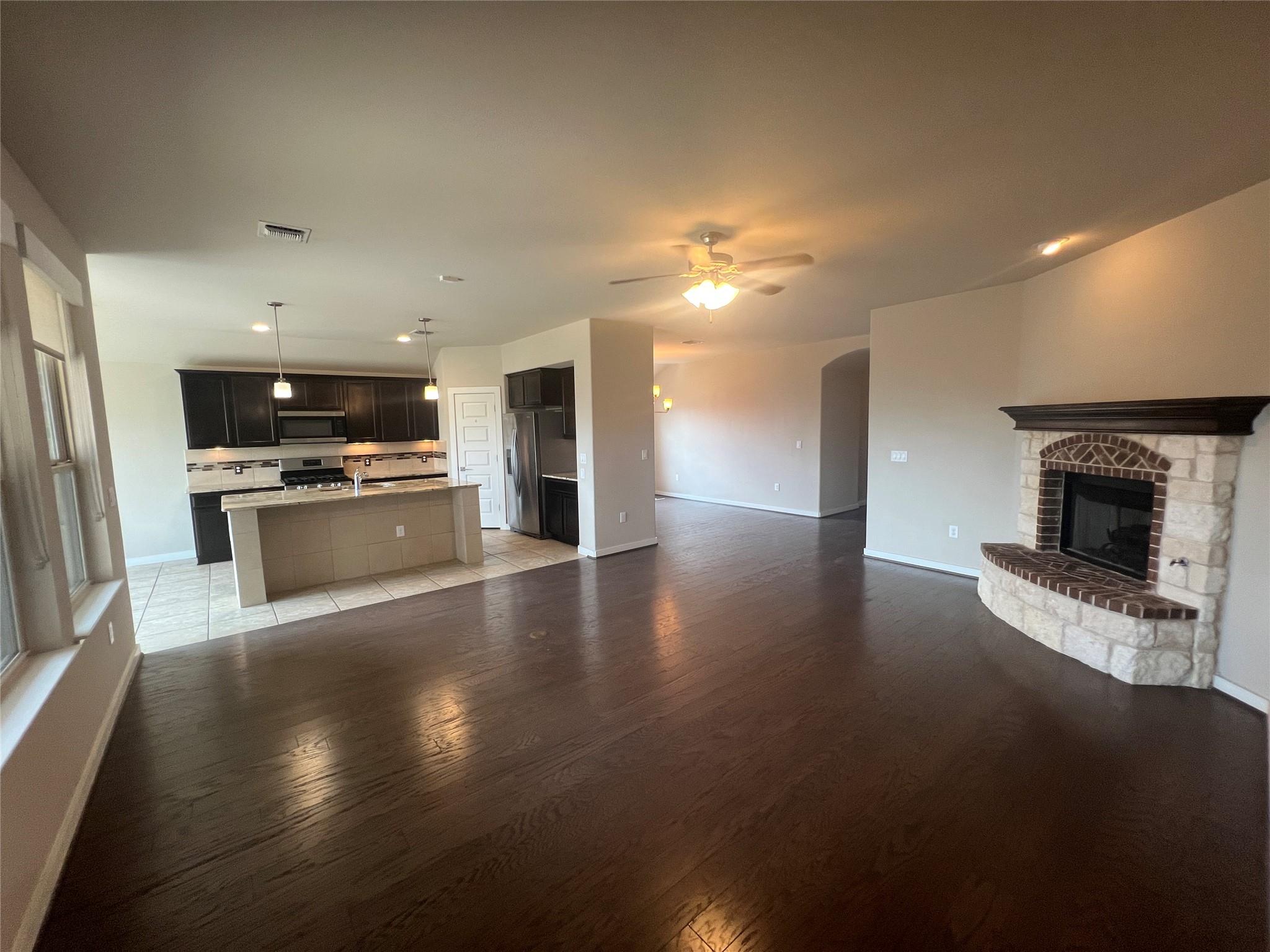 7009 Sienna Rouge Path Austin TX 78744