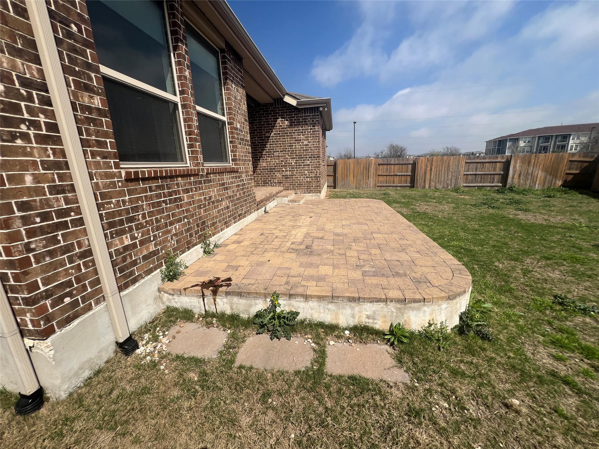 7009 Sienna Rouge Path Austin TX 78744