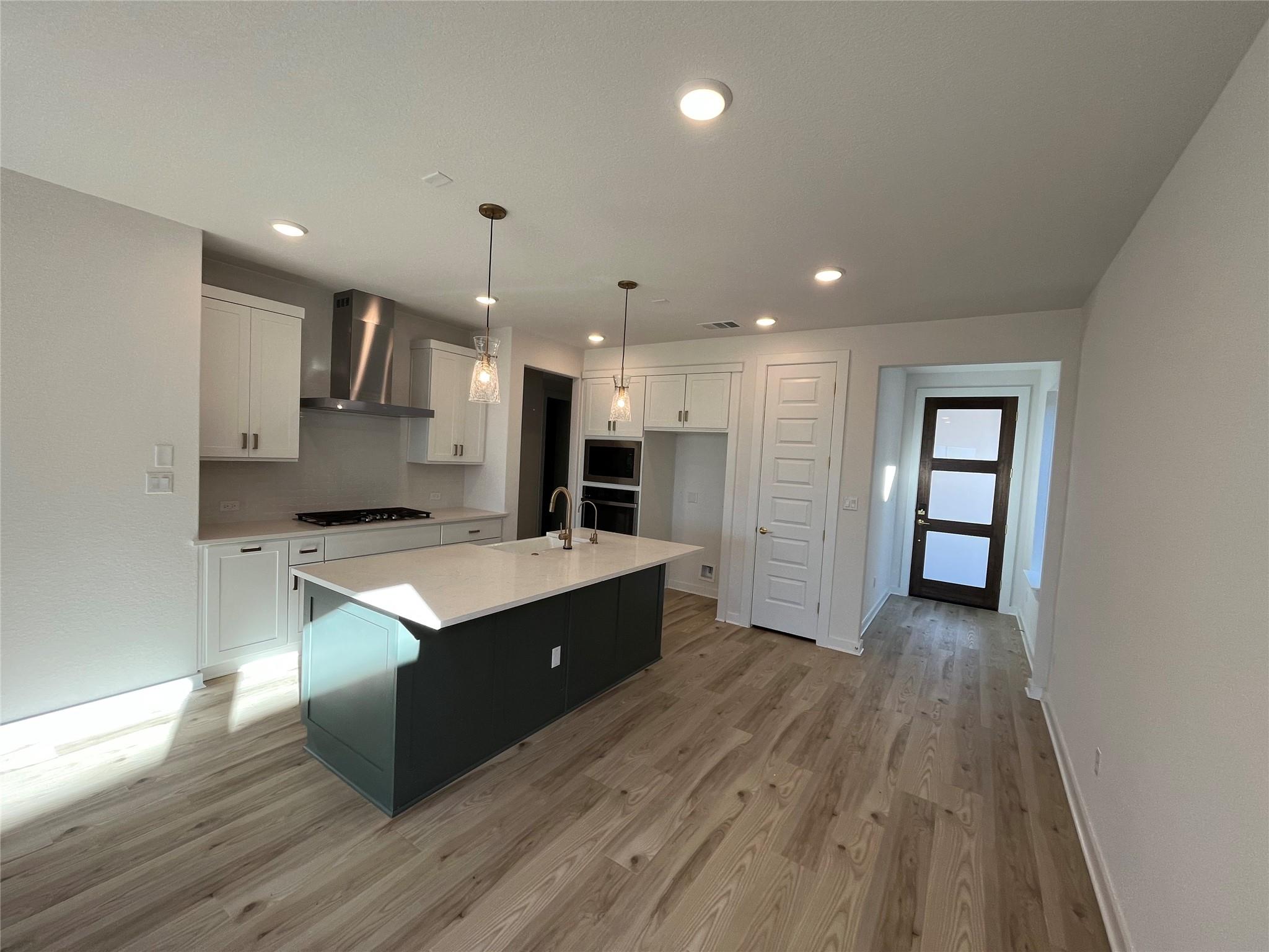 401 Darley Oak Drive Dripping Springs TX 78620