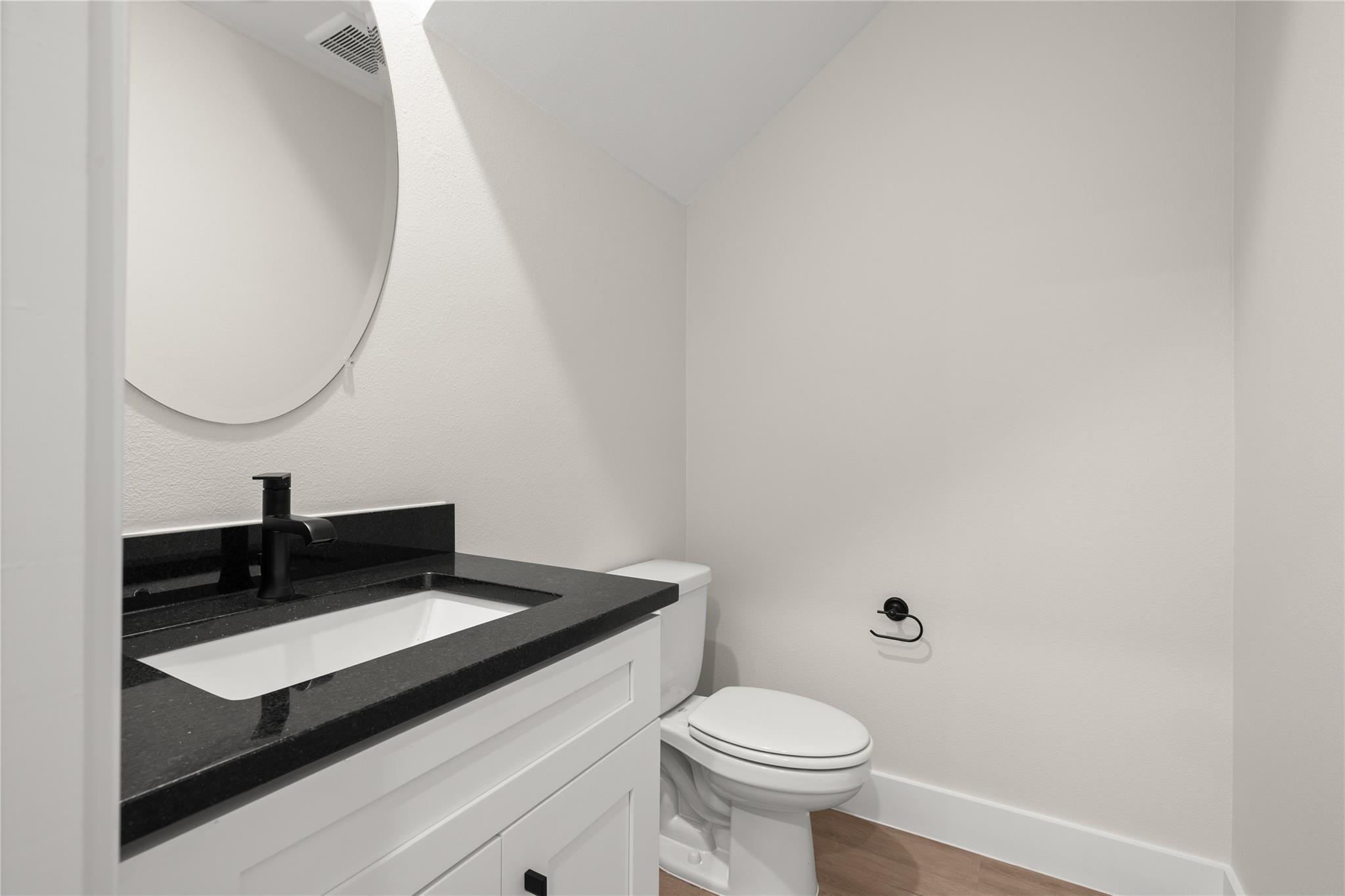 5512 Mobeetie Loop Bee Cave TX 78738