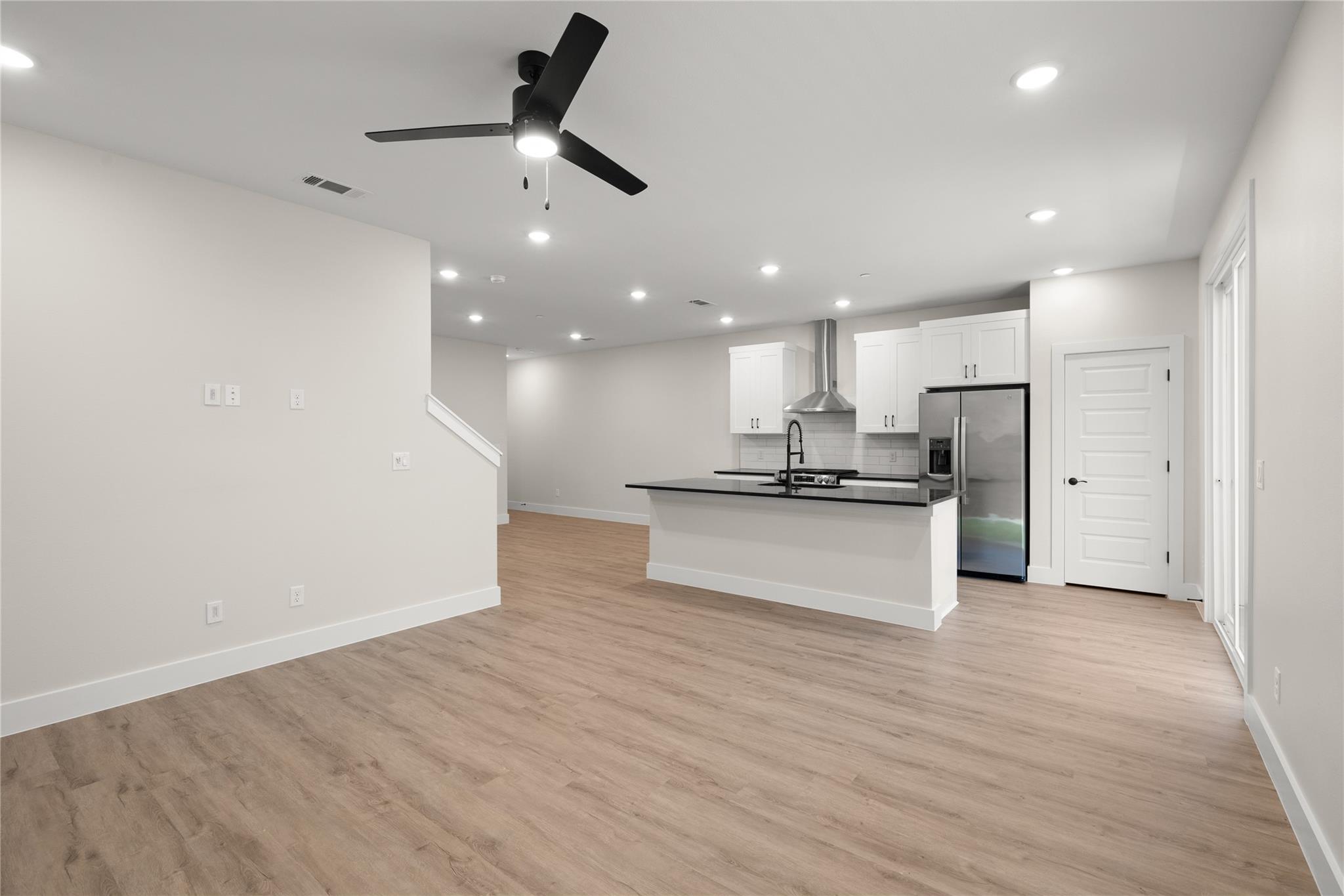 5512 Mobeetie Loop Bee Cave TX 78738