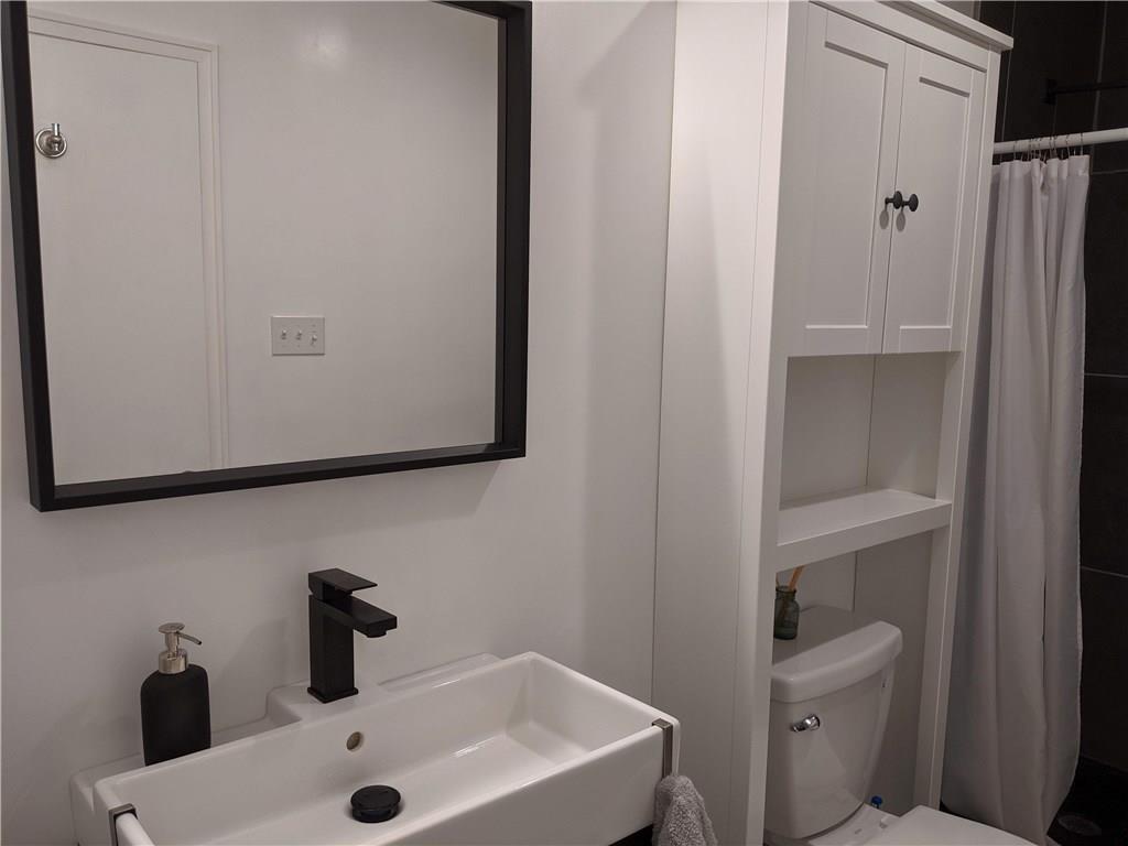 1705 Crossing Place Austin TX 78741