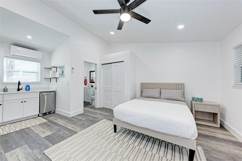 2302 Leon Street Austin TX 78705