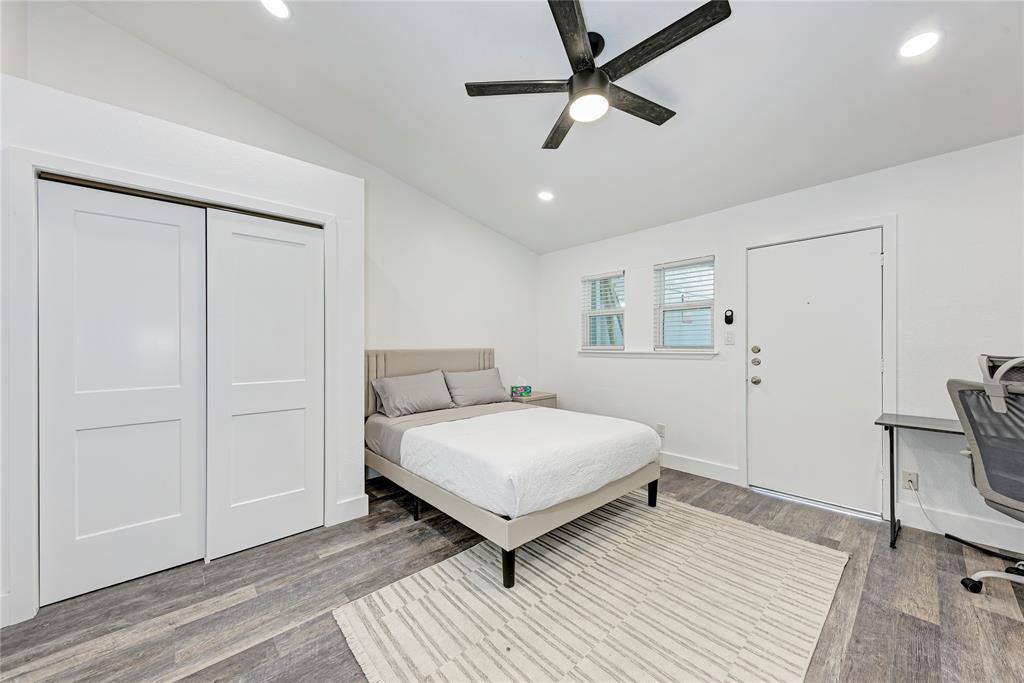 2302 Leon Street Austin TX 78705