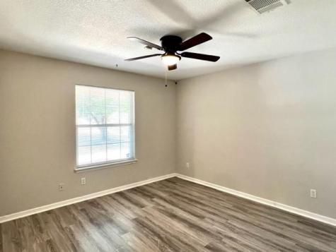 112 Alexis Way Kyle TX 78640