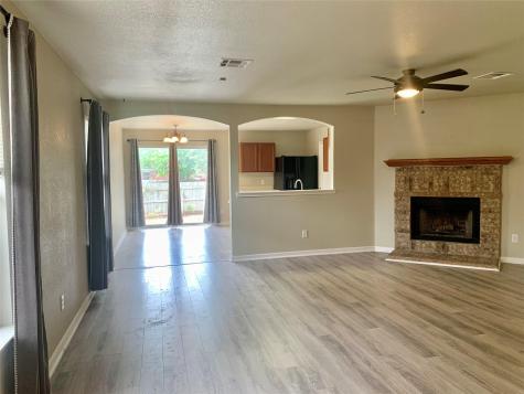 112 Alexis Way Kyle TX 78640
