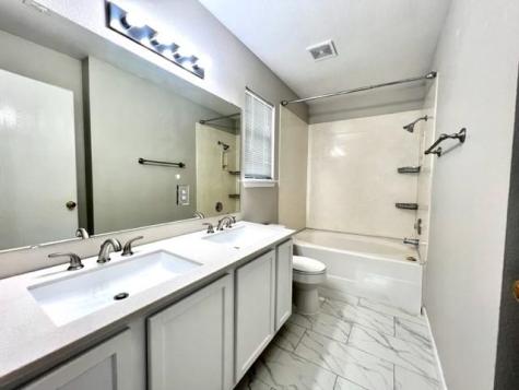 112 Alexis Way Kyle TX 78640