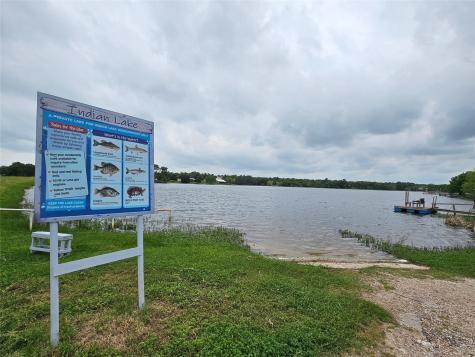173 Chickasaw Smithville TX 78957