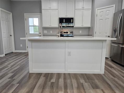 173 Chickasaw Smithville TX 78957