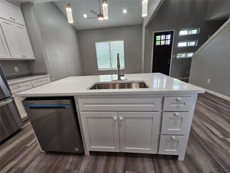 173 Chickasaw Smithville TX 78957