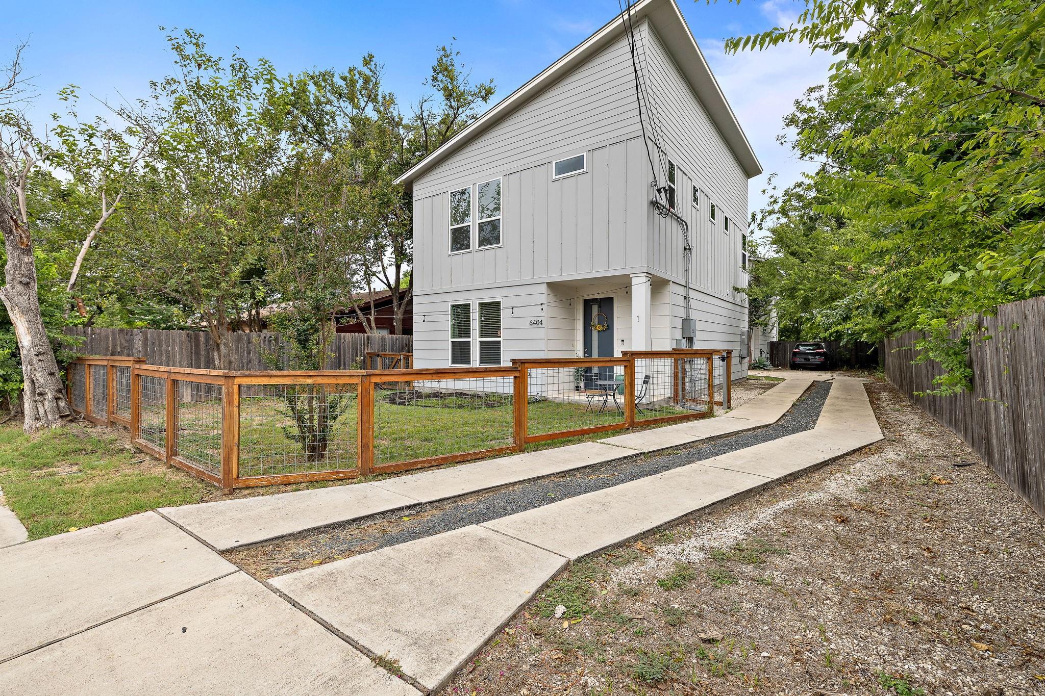 6404 Porter Street Austin TX 78741