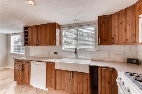 8901 Jesse James Drive Austin TX 78748