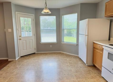 109 Gillespie Lane Elgin TX 78621