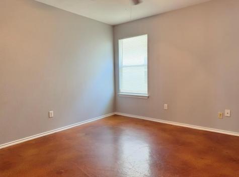 109 Gillespie Lane Elgin TX 78621