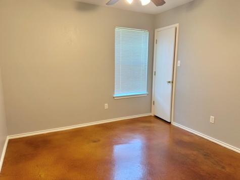 109 Gillespie Lane Elgin TX 78621