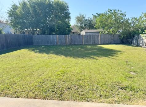 109 Gillespie Lane Elgin TX 78621