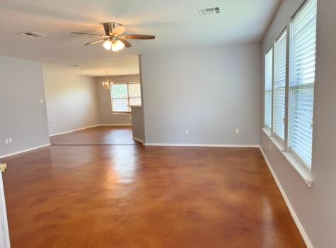 109 Gillespie Lane Elgin TX 78621
