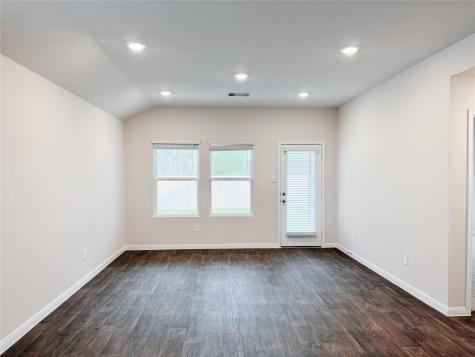 1207 Camden Lane Lockhart TX 78644