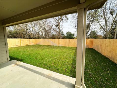 1207 Camden Lane Lockhart TX 78644