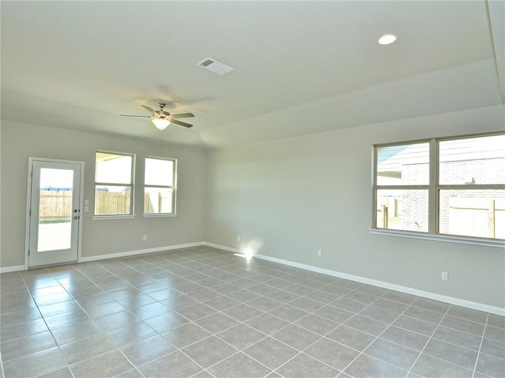 112 Mauldin Street Georgetown TX 78628