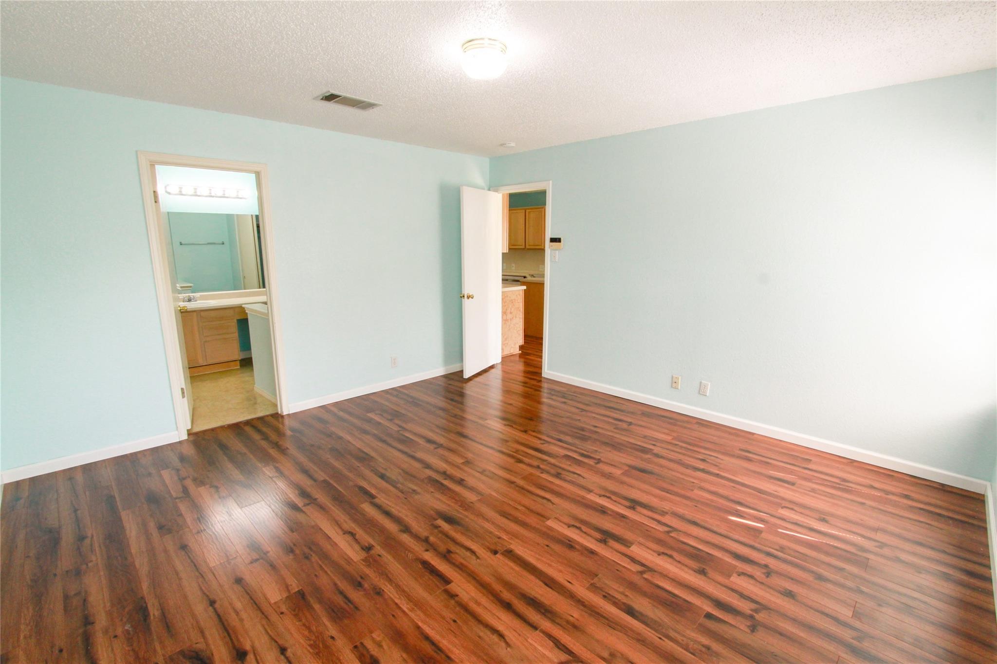 9705 Dalewood Drive Austin TX 78729