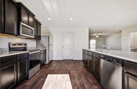 313 Riverdale Drive Jarrell TX 76537