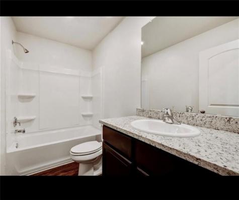 313 Riverdale Drive Jarrell TX 76537