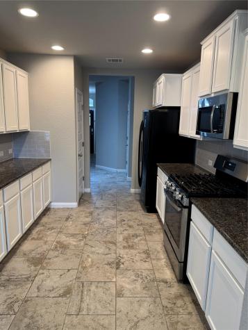 204 Wilderness Trail Elgin TX 78621