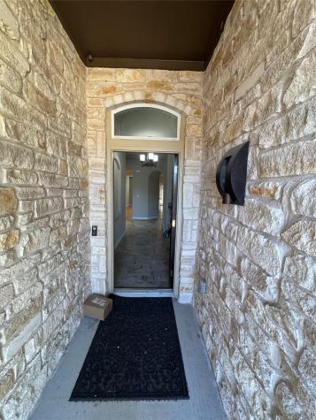 204 Wilderness Trail Elgin TX 78621