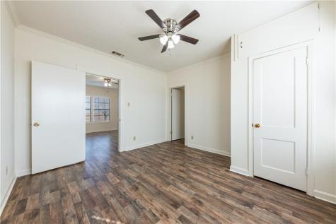 13817 Abrahamson Court Manor TX 78653