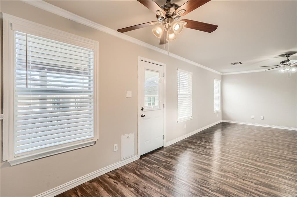 612 Copper Court Jarrell TX 76537
