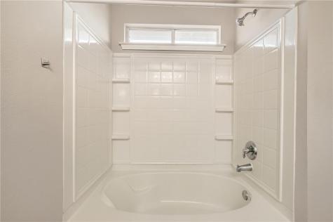 612 Copper Court Jarrell TX 76537