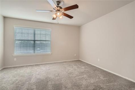612 Copper Court Jarrell TX 76537
