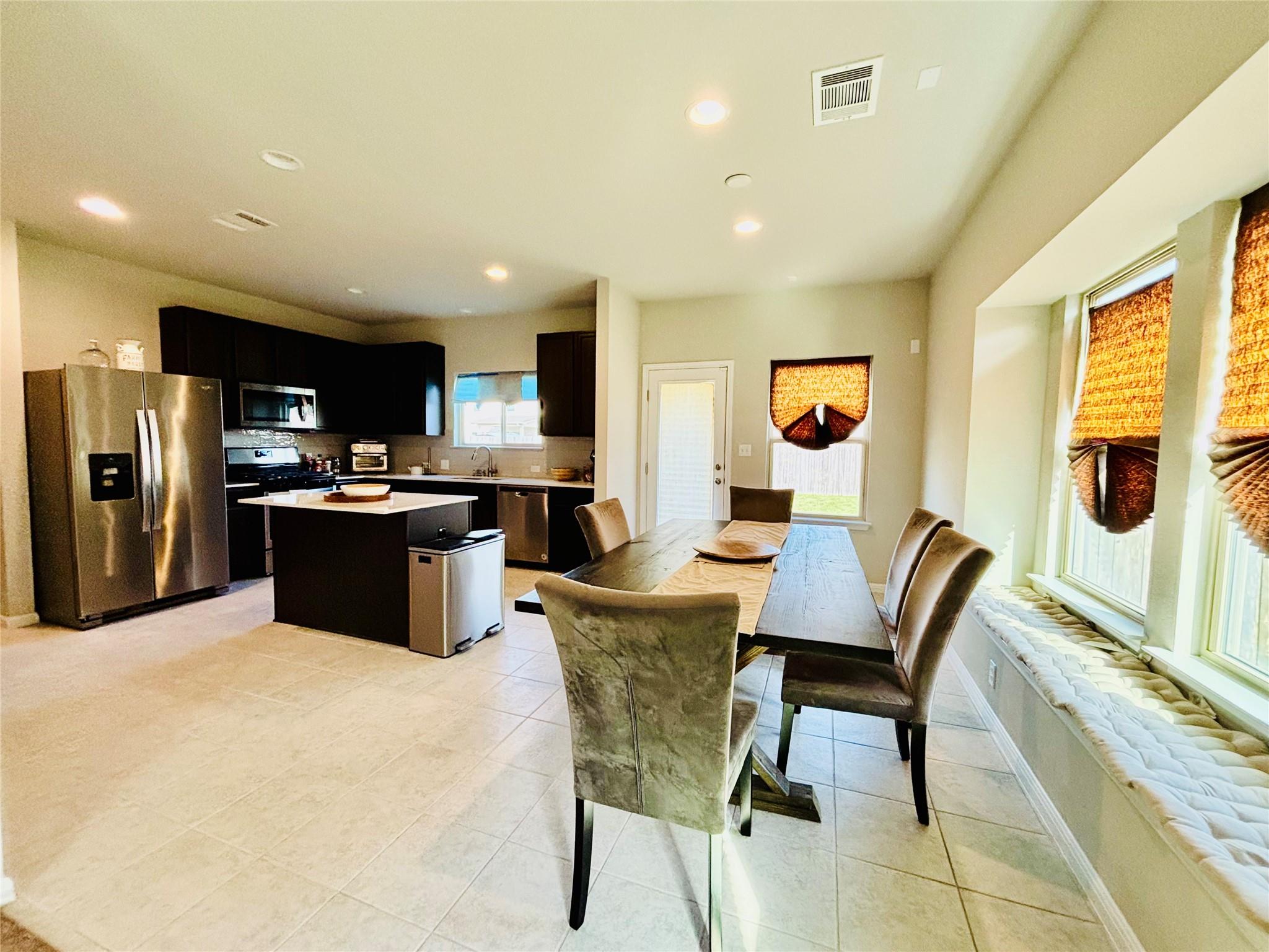 12605 Albatross Pass Manor TX 78653