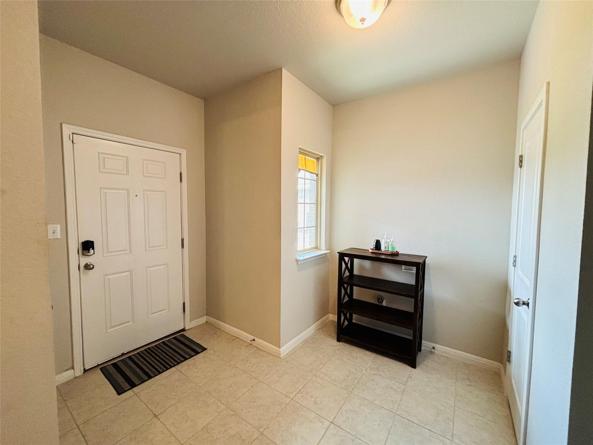 12605 Albatross Pass Manor TX 78653