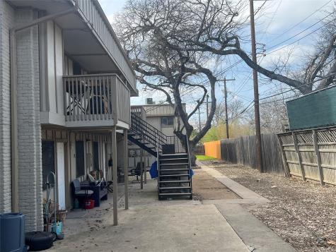 1820 Wooten Park Drive Austin TX 78757