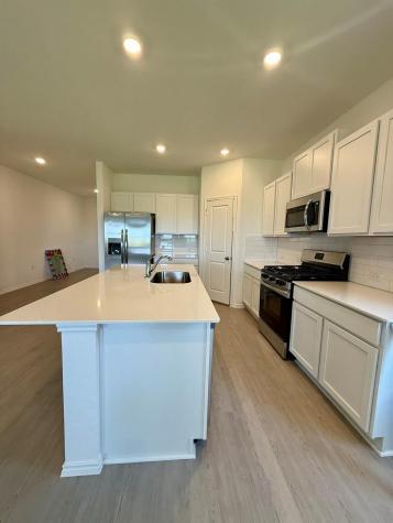 306 Camargue Drive Hutto TX 78634