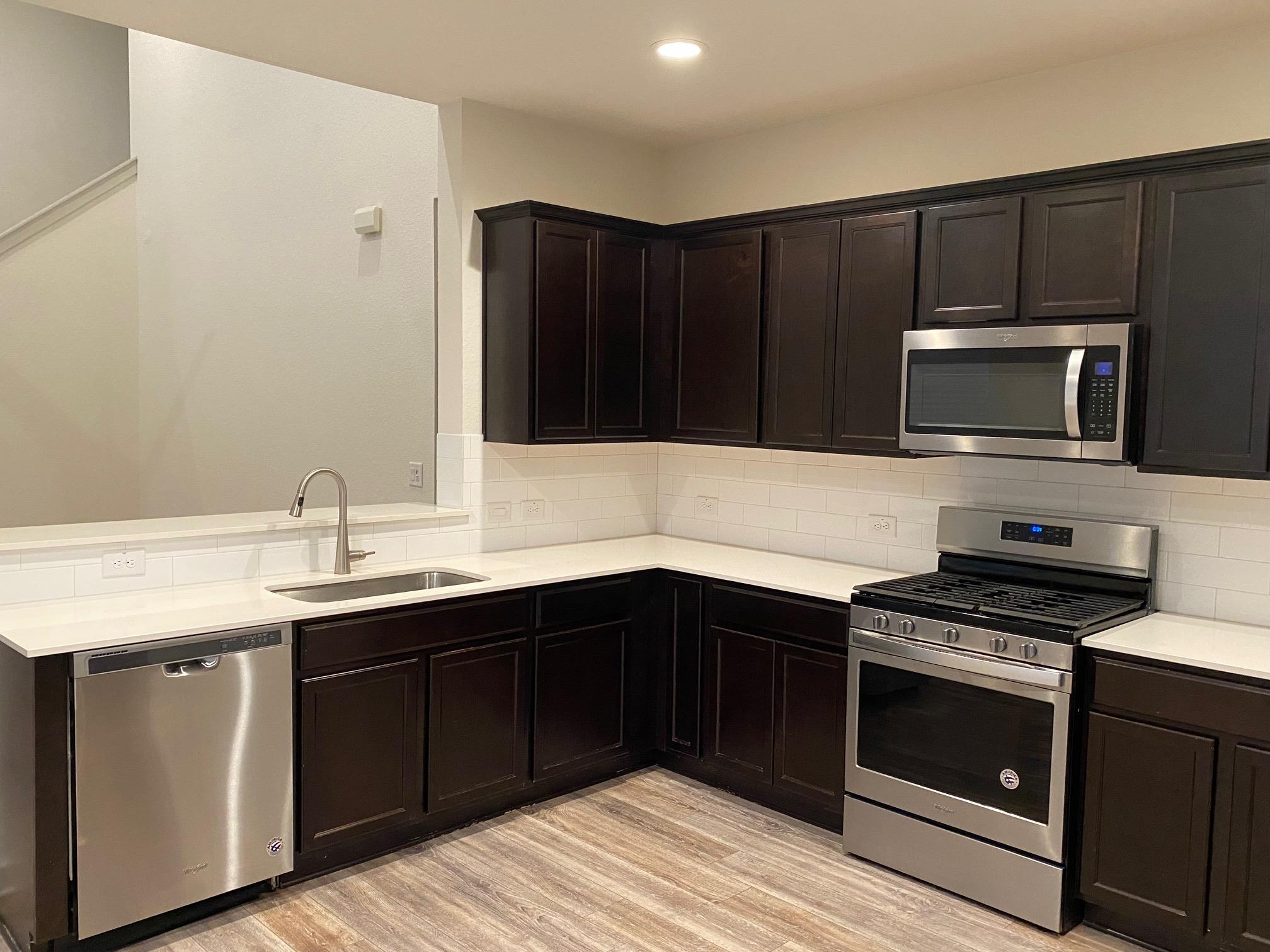 121 Parryi Cove Leander TX 78641