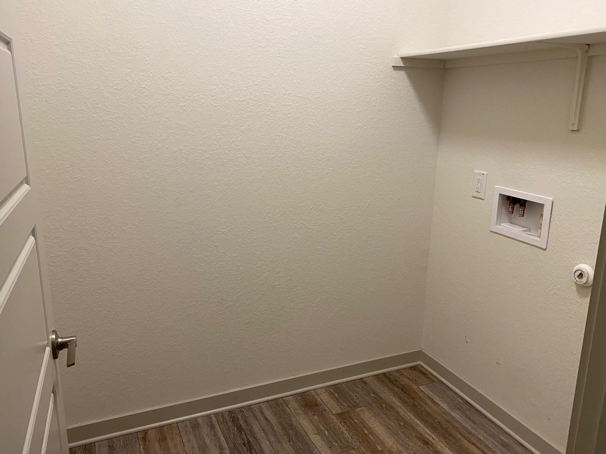 121 Parryi Cove Leander TX 78641