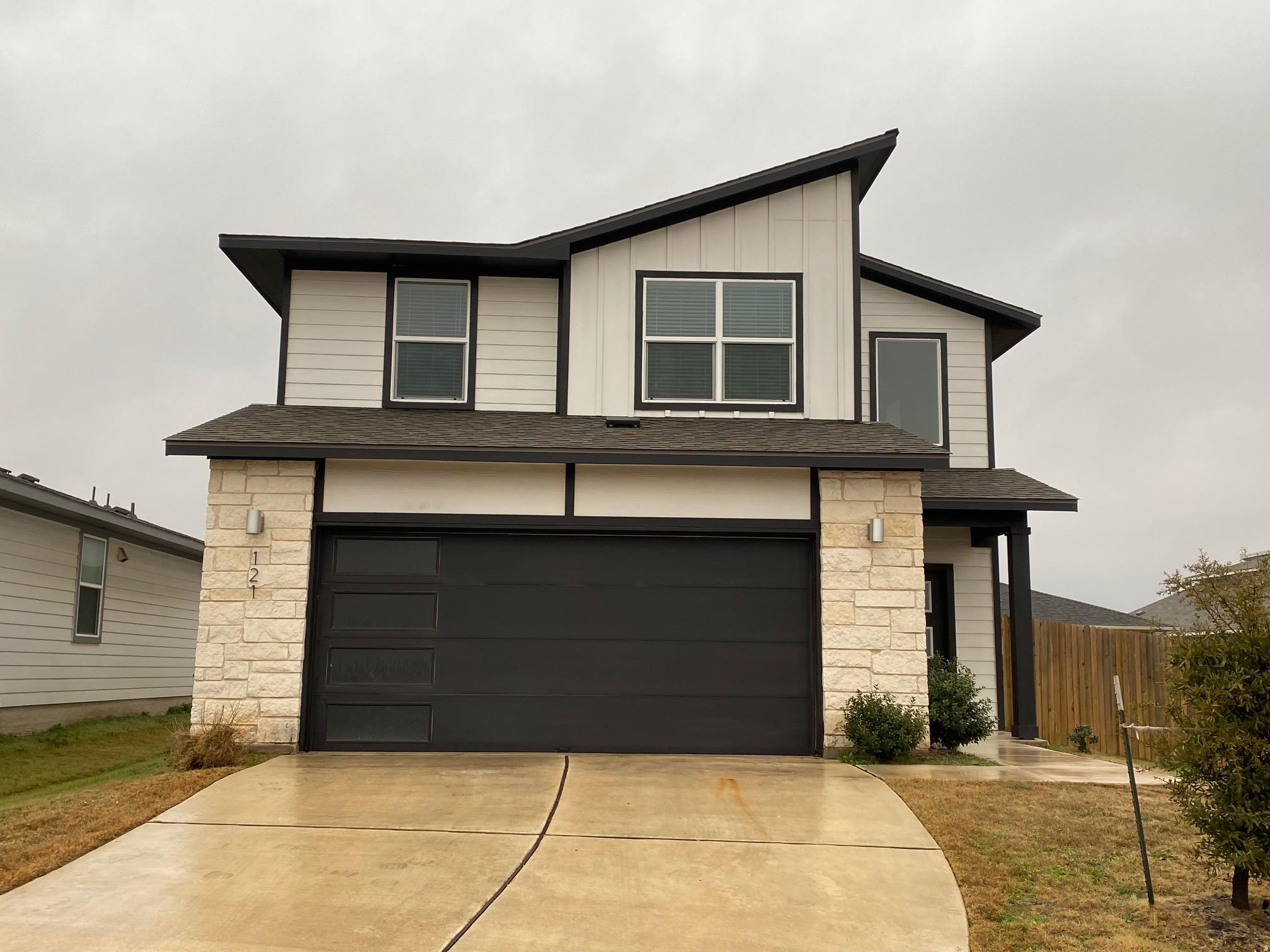 121 Parryi Cove Leander TX 78641