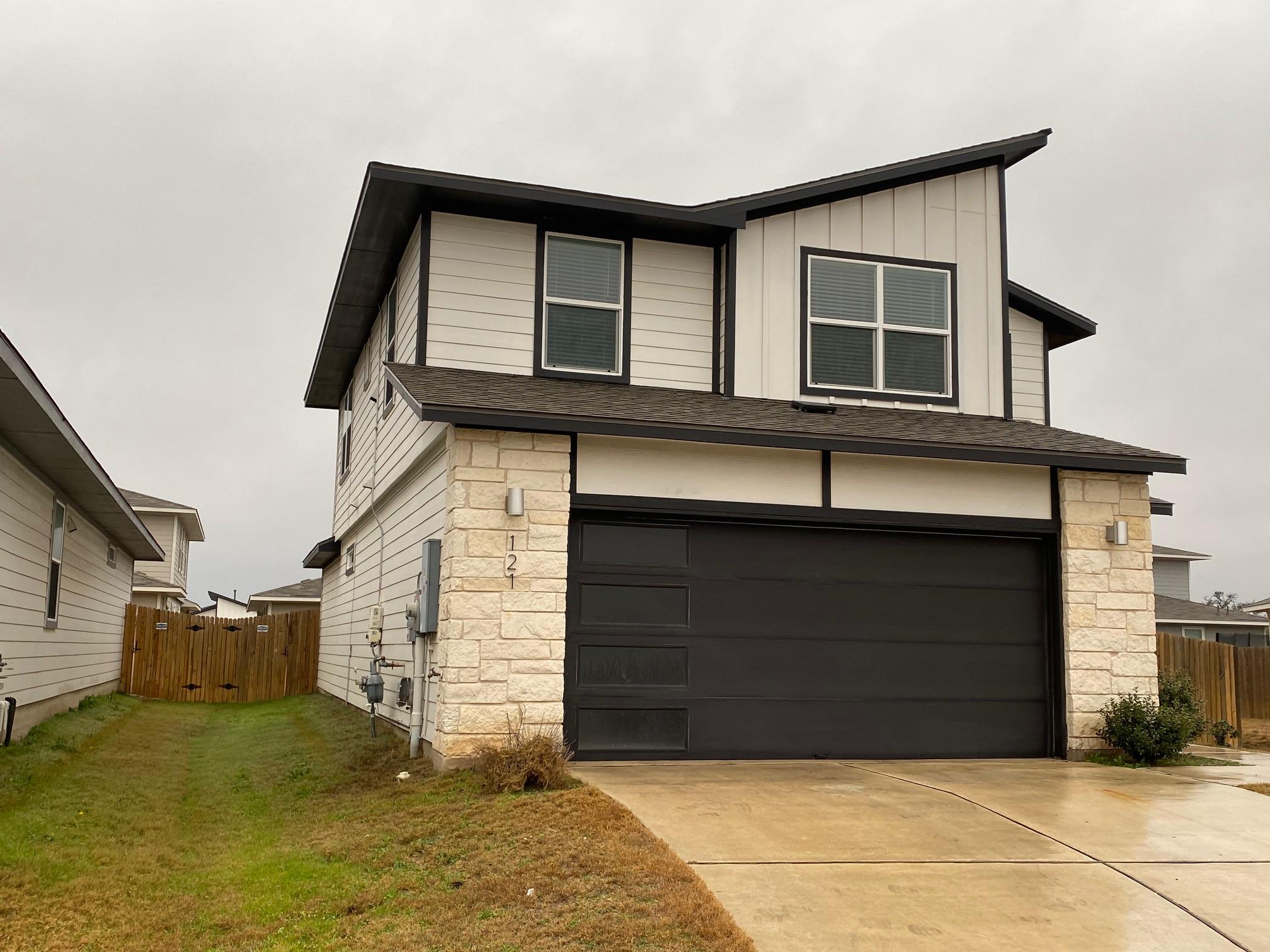 121 Parryi Cove Leander TX 78641